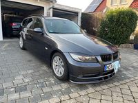Gebraucht BMW 325 218 PS (160 kW) 2007 Grau Kombi