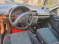 Second-hand Opel Corsa 65 CP (47 kW) 2000 Albastru Hatchback
