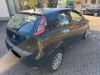 Gebraucht Fiat Punto Pop 69 PS (50 kW) 2014 Blau Limousine