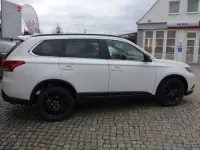 Gebraucht Mitsubishi Outlander Active 150 PS (110 kW) 2019 Andenweiß SUV