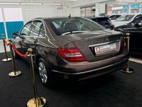 Gebraucht Mercedes C180 156 PS (114 kW) 2012 Braun Limousine