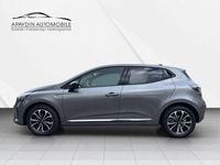 Neu Renault Clio V Techno 101 PS (74 kW) 2025 Grau Limousine