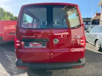 Second-hand VW Transporter 102 CP (75 kW) 2016 Roșu Van