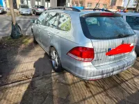Gebraucht VW Golf VI 105 PS (77 kW) 2009 Silber Kleinwagen