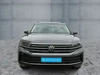 Gebraucht VW Touareg Elegance 231 PS (169 kW) 2025 Grau SUV