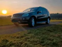 Gebraucht Mercedes ML350 272 PS (200 kW) 2006 Schwarz SUV