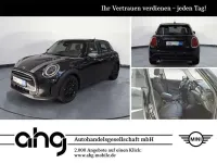 Gebraucht Mini ONE Essential 102 PS (75 kW) 2022 Midnight black metallic Kleinwagen