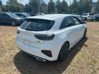 Gebraucht Kia Ceed GT GT-Line 160 PS (117 kW) 2022 Cararraweiss Limousine