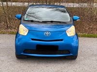 Gebraucht Toyota iQ 68 PS (50 kW) 2010 Blau Kleinwagen