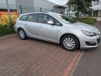 Gebraucht Opel Astra 110 PS (80 kW) 2014 Silber Kombi