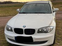 Gebraucht BMW 116 115 PS (84 kW) 2010 Weiß Kleinwagen