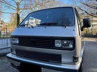 Second-hand VW Multivan 112 CP (82 kW) 1988 Argintiu Monovolum
