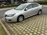 Używany Renault Latitude 140 KM (102 kW) 2011 Srebrny Sedan/Limuzyna