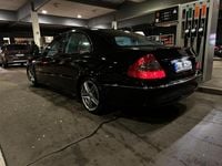 Gebraucht Mercedes E280 190 PS (139 kW) 2007 Schwarz Limousine
