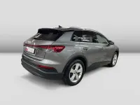 Gebraucht Audi Q4 e-tron 150 kW (204 PS) 2022 Taifungrau metallic SUV