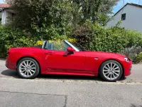 Gebraucht Fiat 124 Spider Lusso 140 PS (102 kW) 2017 Rot Cabrio