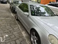 Gebraucht Mercedes E200 122 PS (89 kW) 2006 Grau Limousine