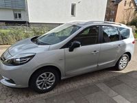 Gebraucht Renault Scénic III Intens 132 PS (97 kW) 2016 Silber Van / Kleinbus