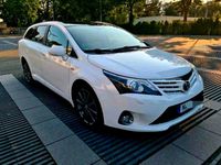 Gebraucht Toyota Avensis Executive 177 PS (130 kW) 2012 Weiß Kombi