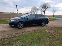 Gebraucht Toyota Avensis T2 147 PS (108 kW) 2015 Andere farben Kombi