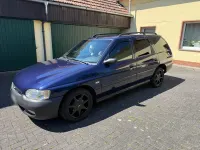 Gebraucht Ford Escort 90 PS (66 kW) 1996 Blau Kombi