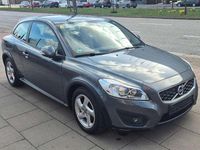 Gebraucht Volvo C30 Momentum 114 PS (83 kW) 2011 Titanium grey / metallic Kleinwagen