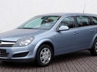 Gebraucht Opel Astra Edition 140 PS (102 kW) 2010 Silber Kombi