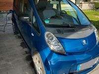 Gebraucht Peugeot iON 49 kW (67 PS) 2017 Blau Kleinwagen