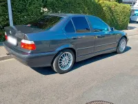 Gebraucht BMW 320 150 PS (110 kW) 1997 Grau Limousine