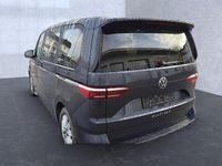 Gebraucht VW Multivan Basis 150 PS (110 kW) 2023 Blau Van