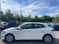 Gebraucht Renault Mégane Intens 132 PS (97 kW) 2017 Weiß Limousine
