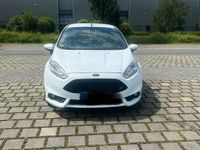 Gebraucht Ford Fiesta ST 182 PS (133 kW) 2014 Weiß Kleinwagen