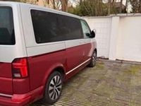 Gebraucht VW Transporter 199 PS (146 kW) 2019 Rot Van