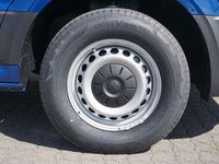 Neu VW Crafter 140 PS (102 kW) 2026 Blau Van