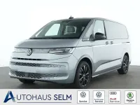 Gebraucht VW Multivan Style 150 PS (110 kW) 2025 Silber Van / Kleinbus