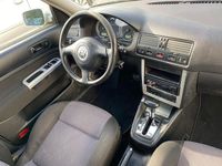 Gebraucht VW Golf IV 101 PS (74 kW) 2001 Grau Kombi