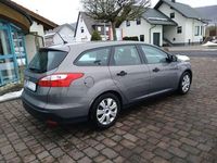 Gebraucht Ford Focus Ambiente 105 PS (77 kW) 2011 Braun Limousine