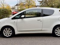 Gebraucht Mitsubishi Colt 75 PS (55 kW) 2010 Weiß Kleinwagen