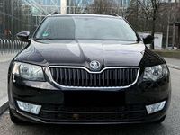 Gebraucht Skoda Octavia Ambition 150 PS (110 kW) 2016 Schwarz Kleinwagen