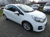 Gebraucht Kia Rio DREAM-TEAM Edition 84 PS (61 kW) 2016 Weiß Kleinwagen