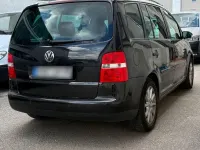 Gebraucht VW Touran Trendline 105 PS (77 kW) 2006 Schwarz Van / Kleinbus