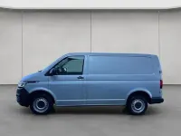Gebraucht VW T7 Trendline 150 PS (110 kW) 2025 Silber Van
