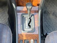 Gebraucht Mercedes E250 126 PS (92 kW) 1993 Schwarz Limousine