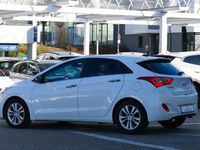 Gebraucht Hyundai i30 Edition 135 PS (99 kW) 2015 Weiß Limousine