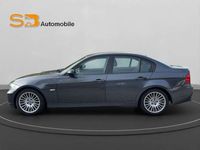 gebraucht BMW 318 i Lim.*Klima*TÜV Neu*SHZG*PDC*8-Fach