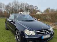 Gebraucht Mercedes CLK220 150 PS (110 kW) 2007 Blau Coupé