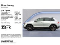 Gebraucht VW Tiguan Life 150 PS (110 kW) 2024 Silber SUV