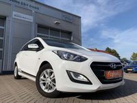 gebraucht Hyundai i30 cw Trend PDC+Sitzhzg+Lenkrhzg+Klima