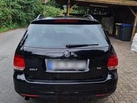 Gebraucht VW Golf VI 105 PS (77 kW) 2011 Schwarz Kleinwagen