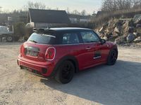Gebraucht Mini Cooper D 116 PS (85 kW) 2015 Rot Kleinwagen